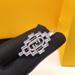 New color in fashion hair ornament 2023SS FENDI Fendi